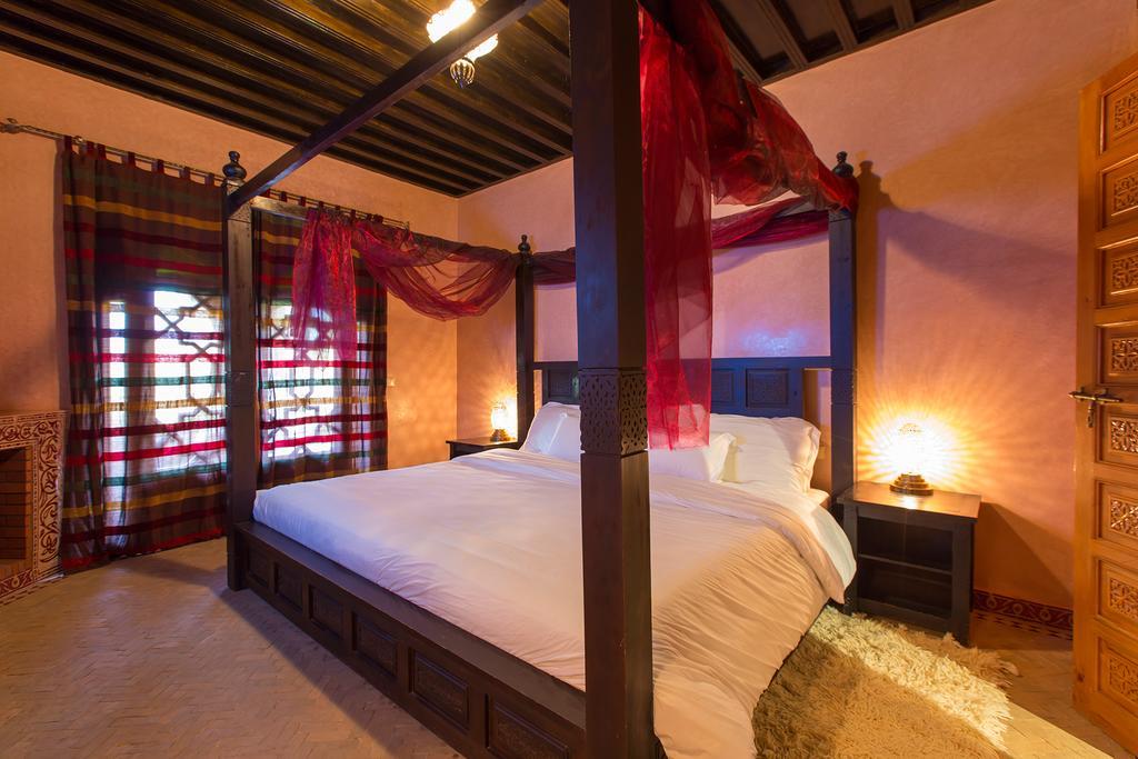 Ksar Salha Hotel Douar Draa ภายนอก รูปภาพ